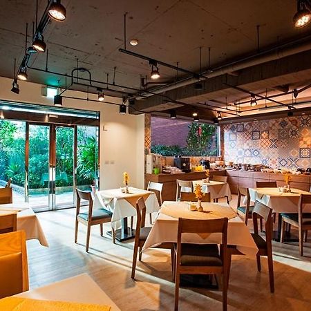 Citizen Hotel Taipei Extérieur photo