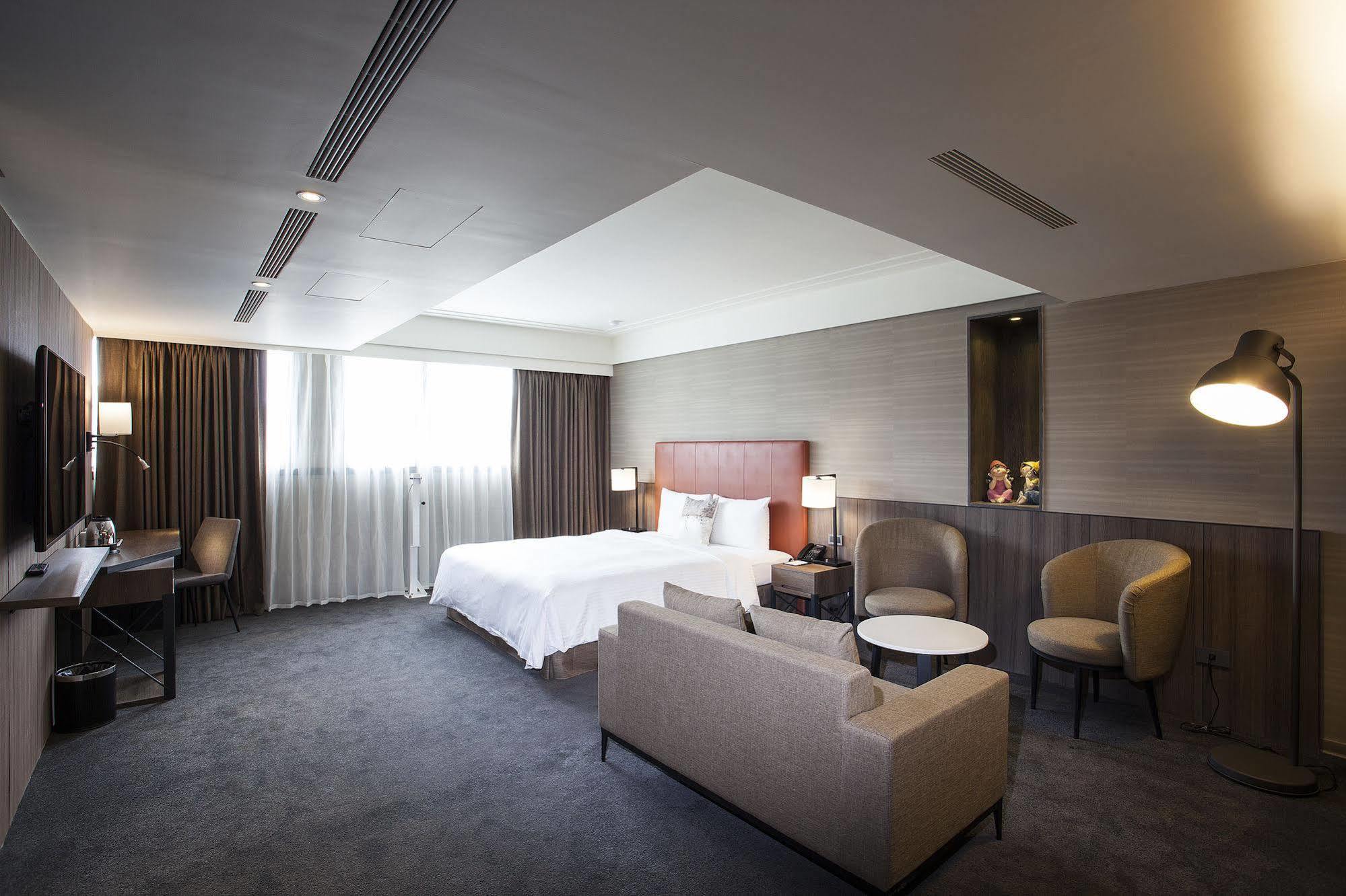 Citizen Hotel Taipei Extérieur photo
