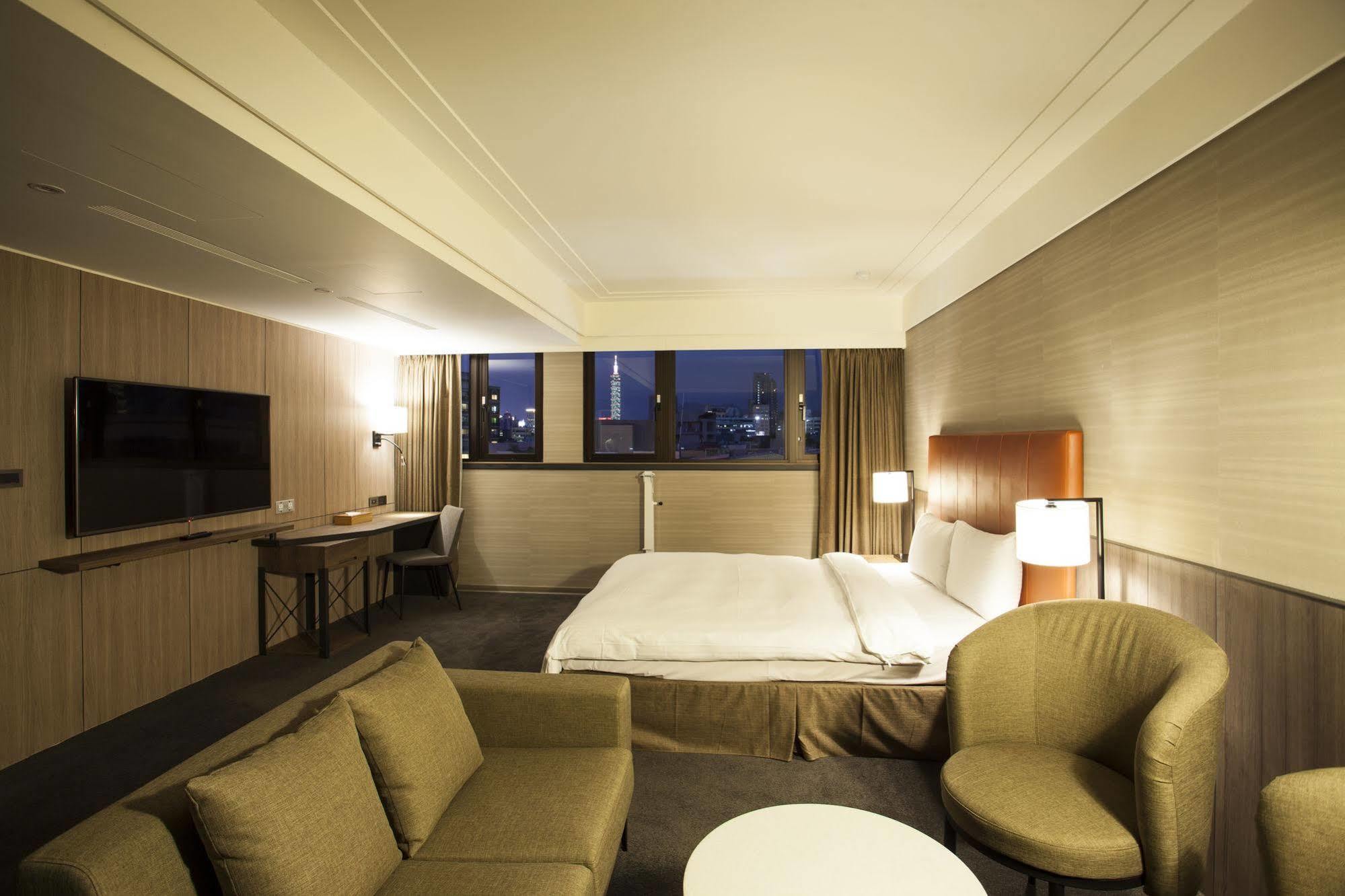 Citizen Hotel Taipei Extérieur photo